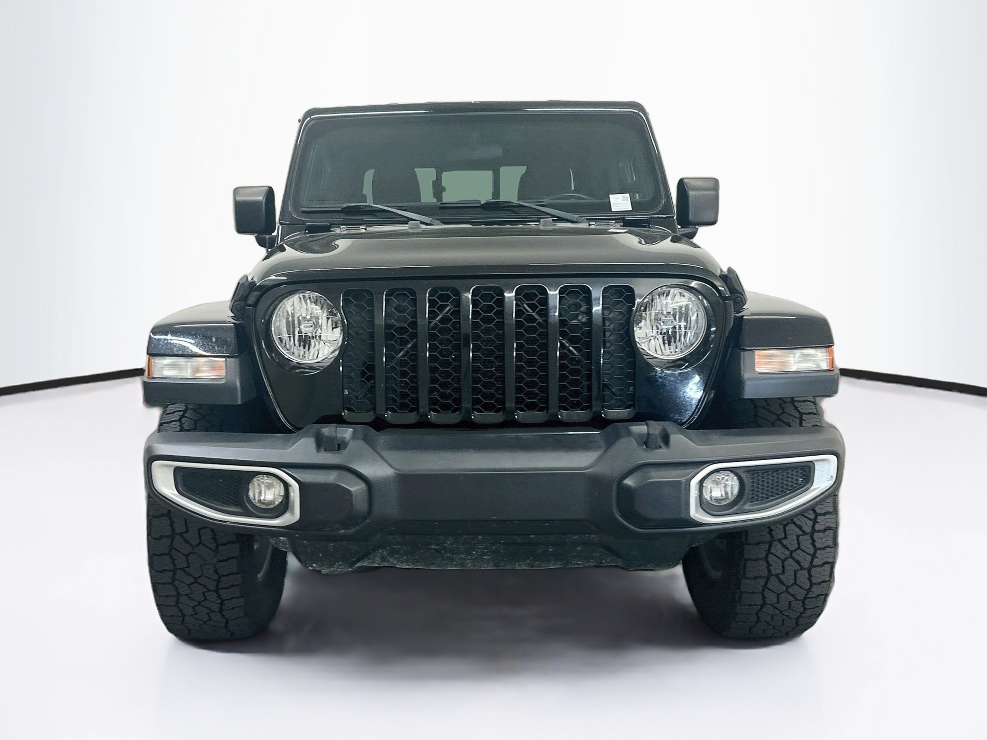Used 2020 Jeep Gladiator Sport w/ Quick Order Package 24S AWD/4WD image 2