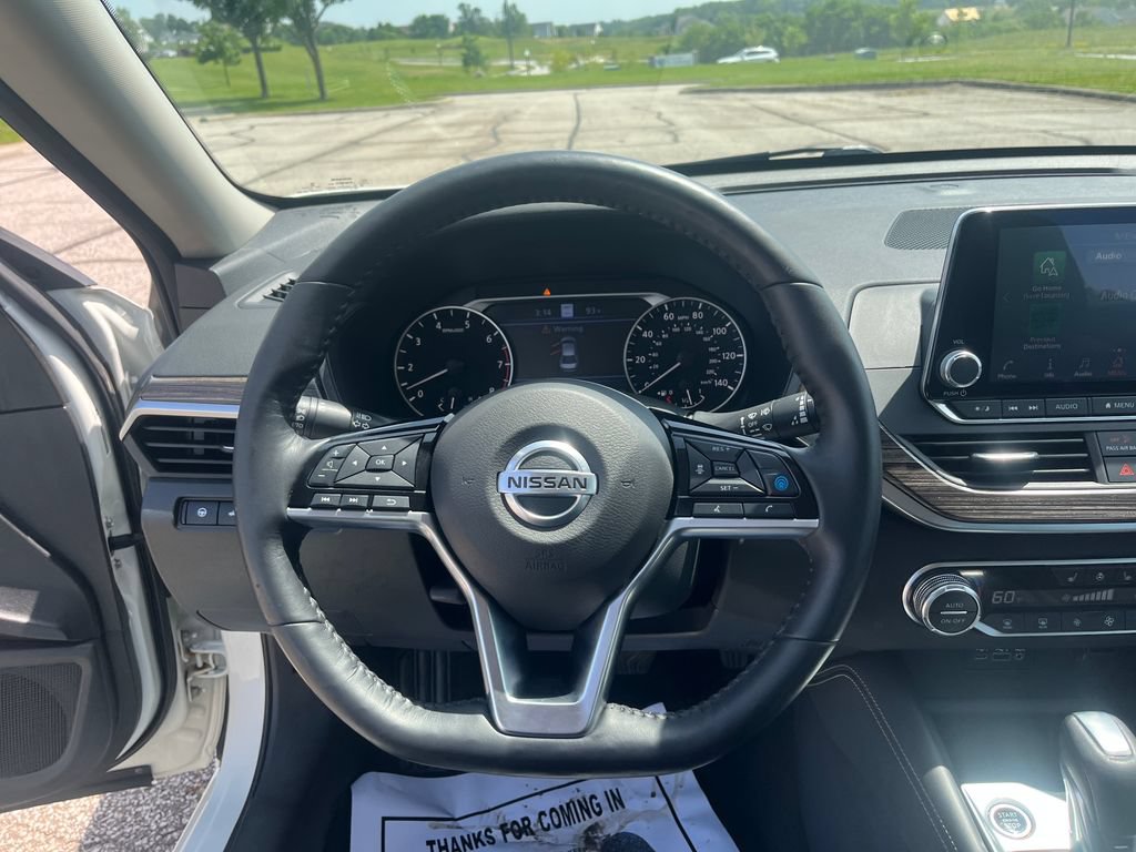 Used 2019 Nissan Altima 2.5 Platinum AWD/4WD image 14