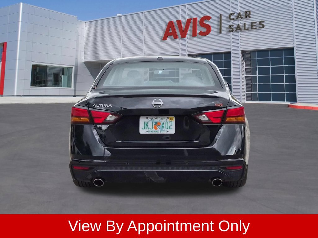 Used 2025 Nissan Altima 2.5 SR FWD image 7