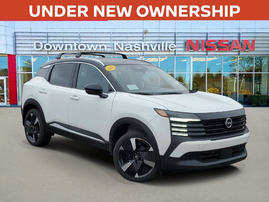 New 2026 Nissan Kicks SR w/ Cold Weather Package