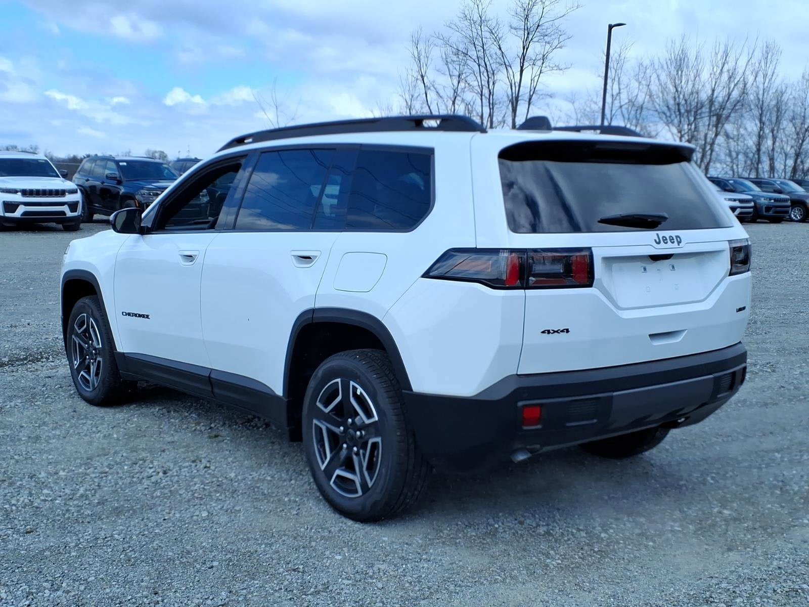 New 2026 Jeep Cherokee Laredo AWD/4WD video 3