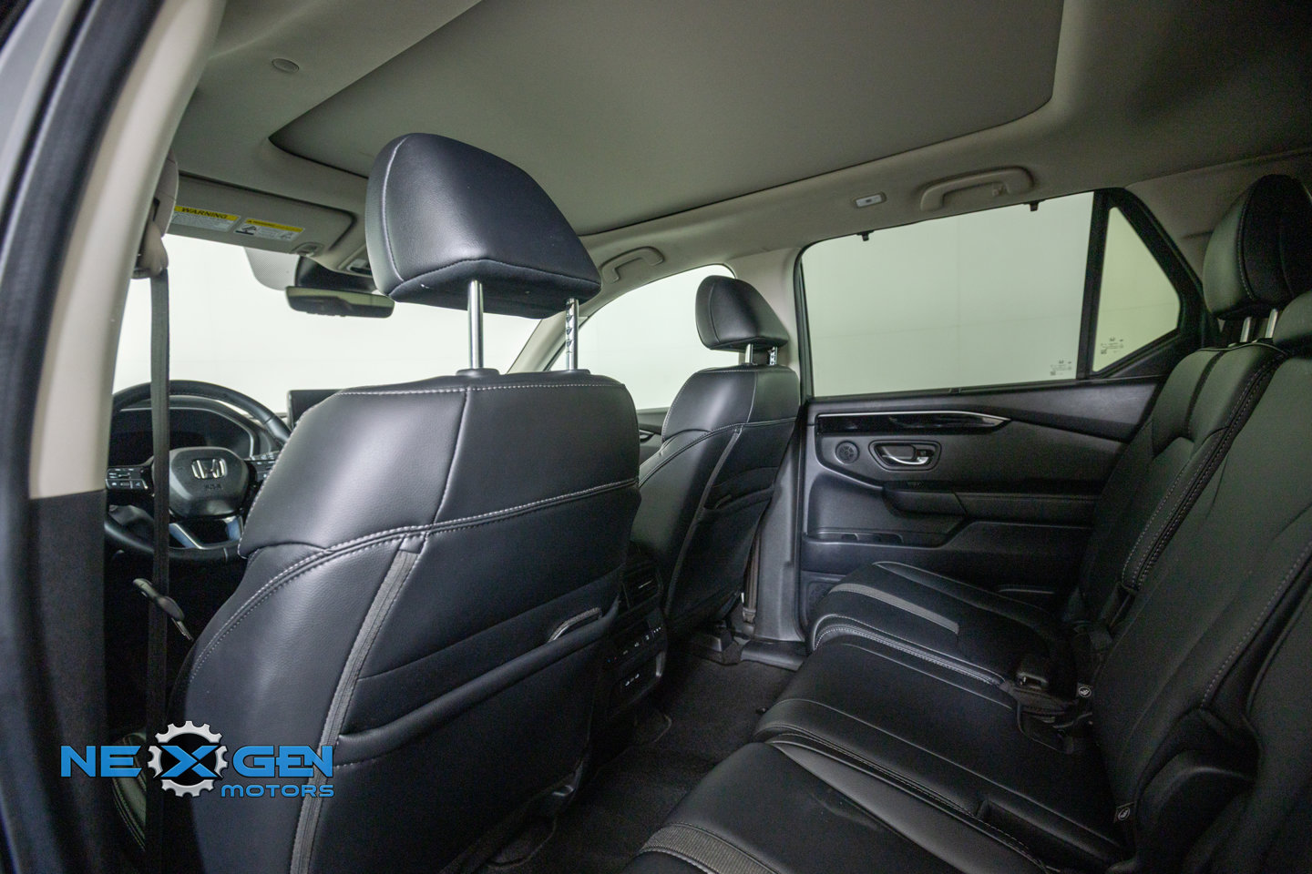 Used 2025 Honda Pilot Touring image 26