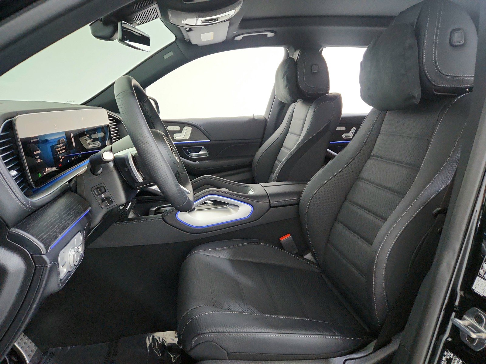 New 2026 Mercedes-Benz GLS 580 4MATIC image 7