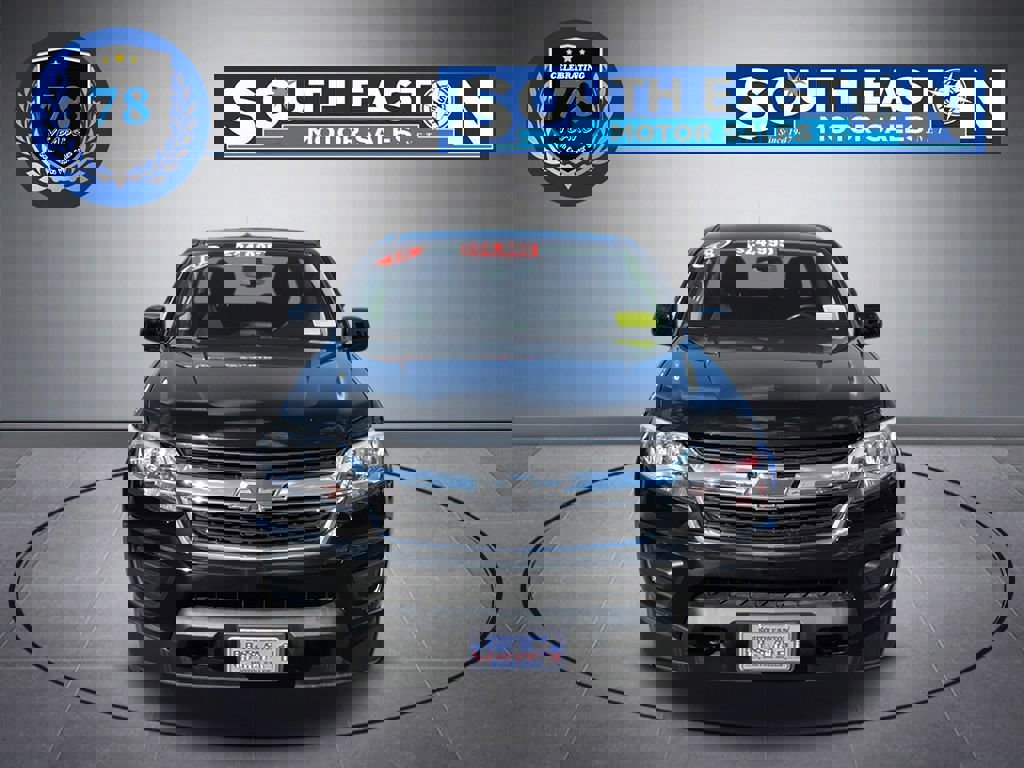 Used 2018 Chevrolet Colorado W/T w/ WT Convenience Package image 3