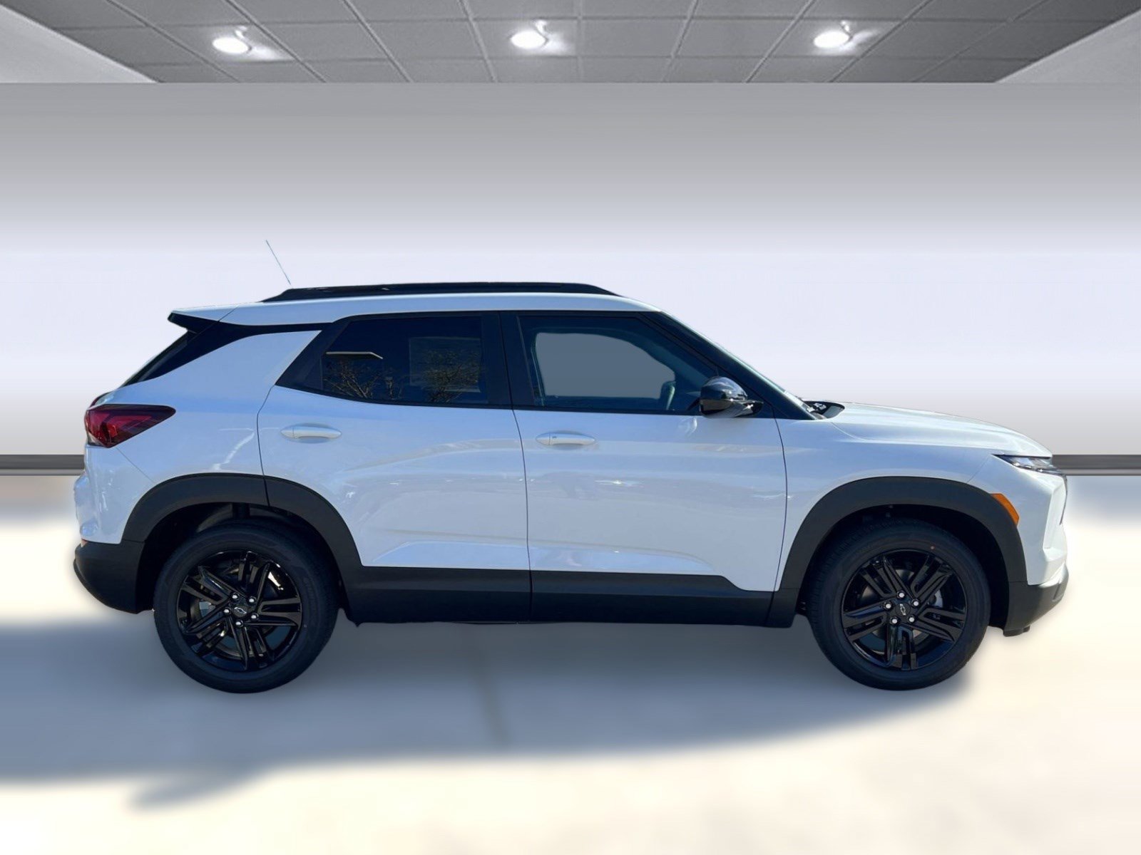 New 2026 Chevrolet TrailBlazer LT w/ Convenience Package FWD image 8
