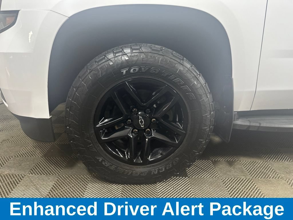 Used 2018 Chevrolet Suburban LT w/ Max Trailering Package AWD/4WD image 8