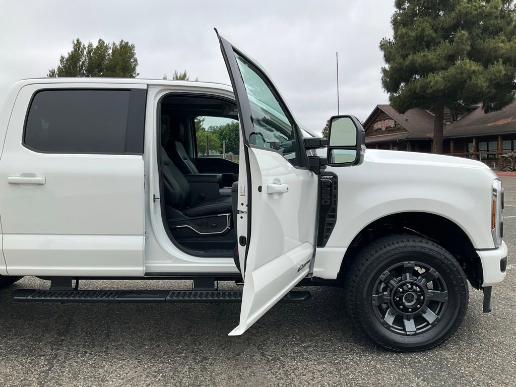Used 2024 Ford F250 Lariat w/ Lariat Ultimate Package image 58
