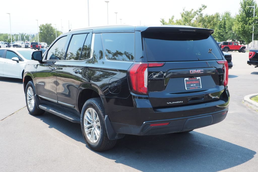 Used 2023 GMC Yukon SLT w/ SLT Premium Package AWD/4WD image 5
