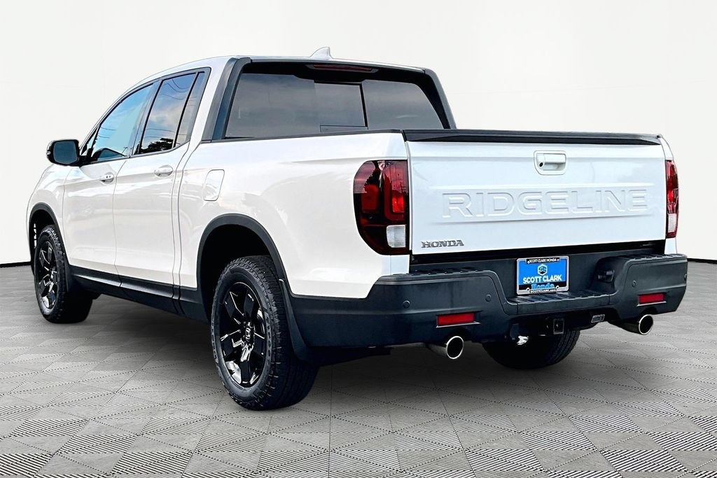 Used 2025 Honda Ridgeline Black Edition image 5