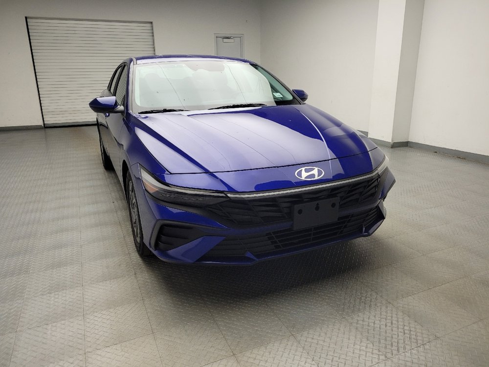 Used 2024 Hyundai Elantra SEL FWD image 14