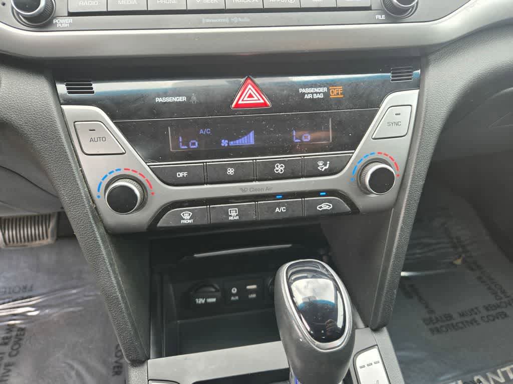 Used 2018 Hyundai Elantra Value Edition FWD image 15