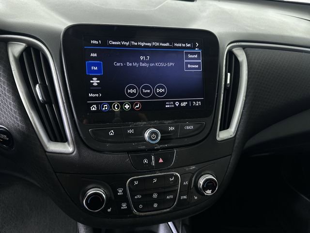 Used 2022 Chevrolet Malibu LT FWD image 13