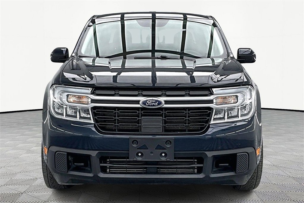 Used 2022 Ford Maverick Lariat w/ Lariat Luxury Package image 3