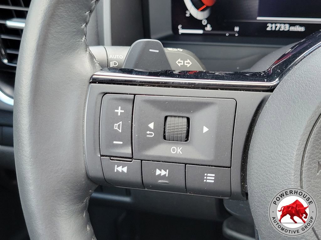 Used 2023 Nissan Rogue Platinum w/ Platinum Premium Package image 31