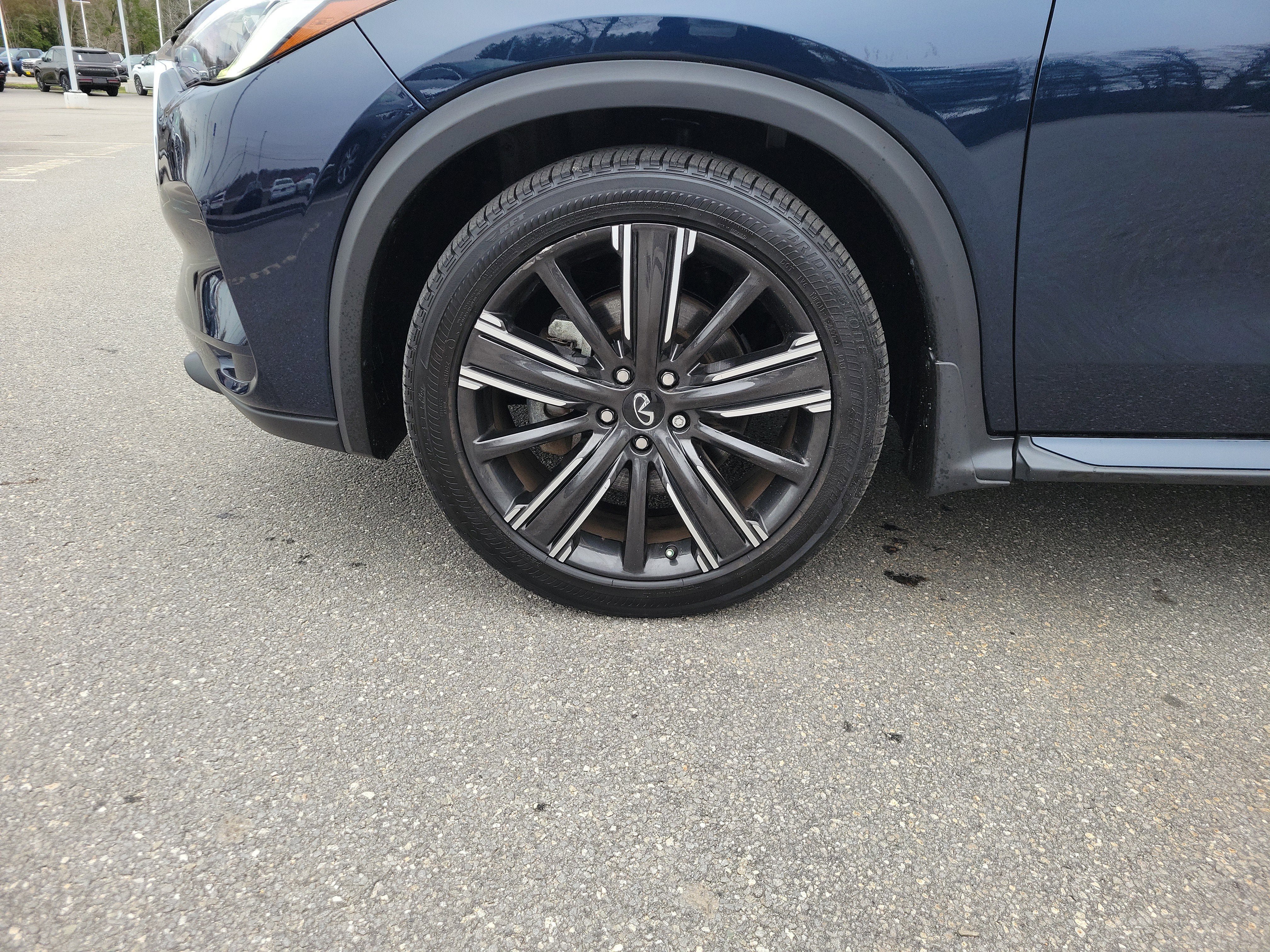 Used 2023 INFINITI QX50 Sensory AWD/4WD image 11