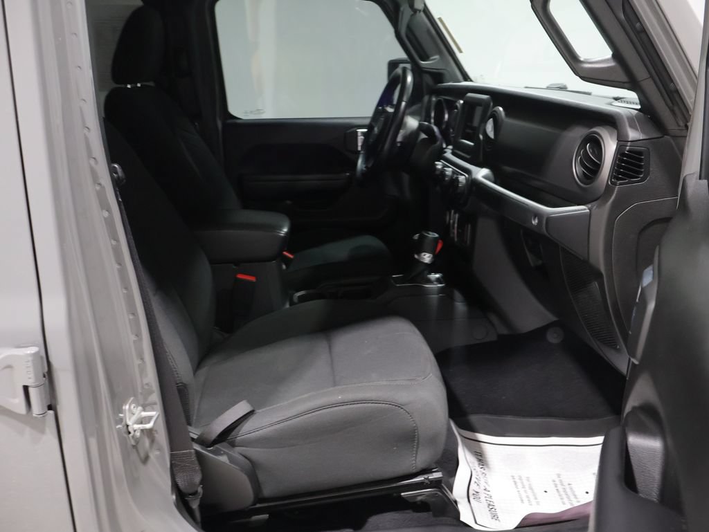 Used 2022 Jeep Gladiator Sport AWD/4WD image 21