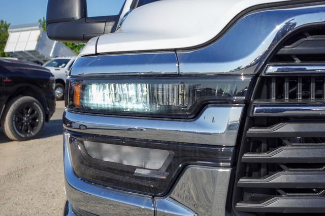 New 2025 RAM 2500 Tradesman w/ Chrome Appearance Group image 5