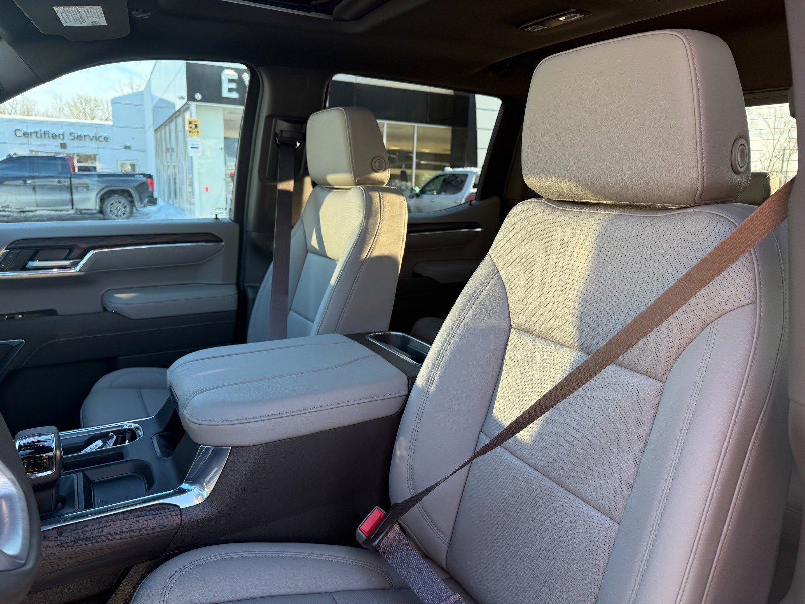 New 2026 GMC Sierra 1500 SLT w/ SLT Premium Package image 14