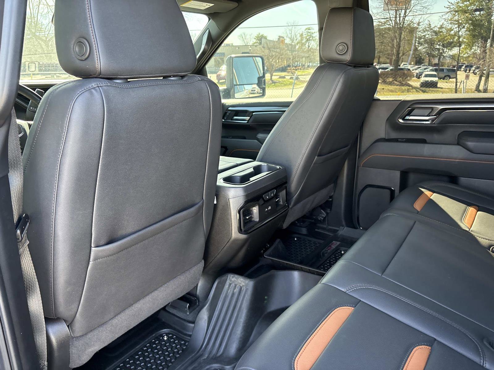 Certified 2025 GMC Sierra 2500 AT4 w/ AT4 Premium Plus Package image 30