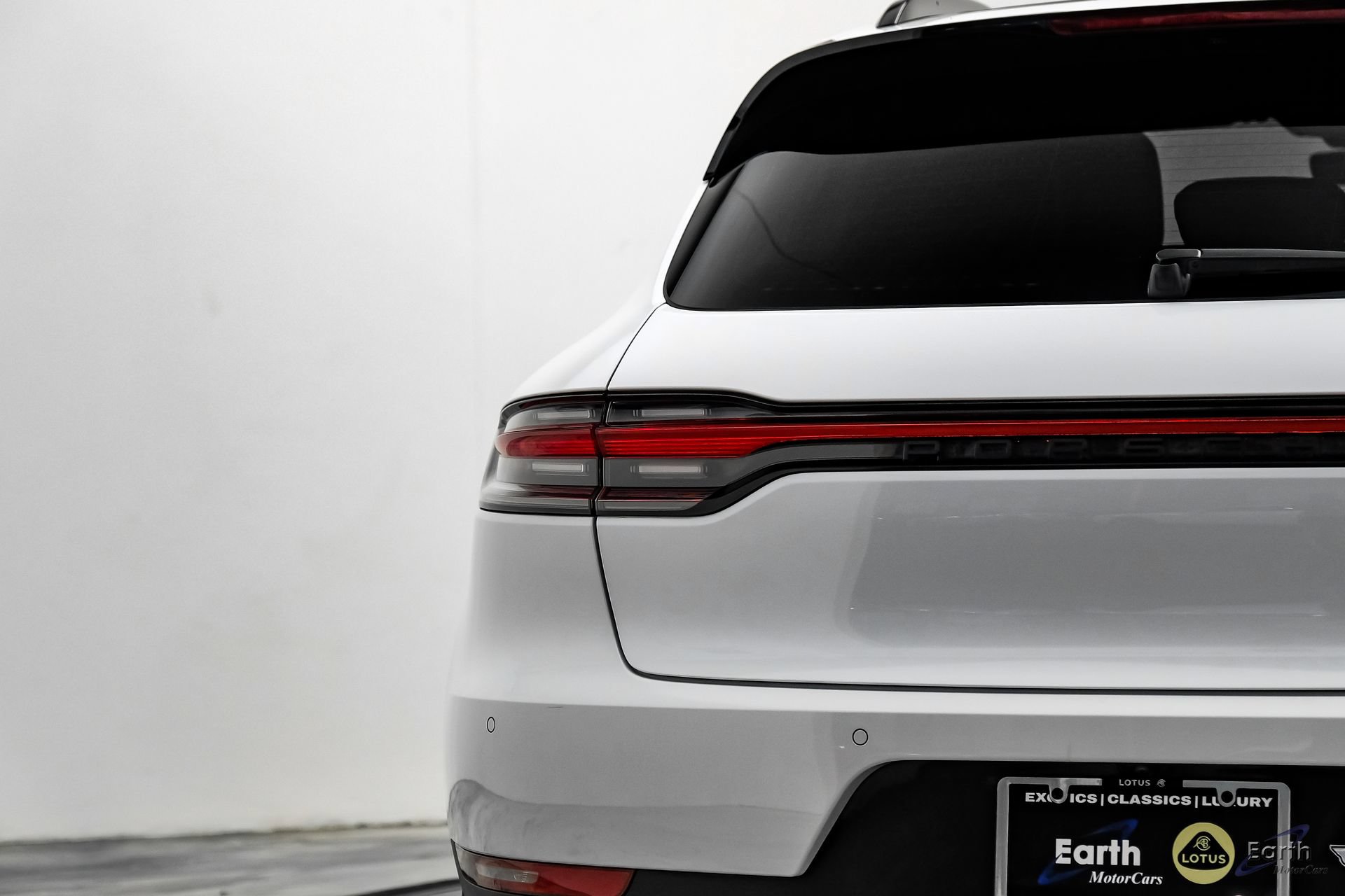 Used 2021 Porsche Macan AWD/4WD image 14