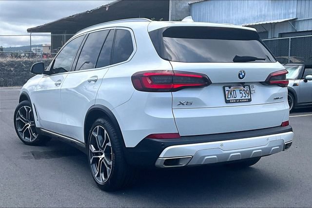 Used 2023 BMW X5 xDrive40i w/ Premium Package AWD/4WD image 12