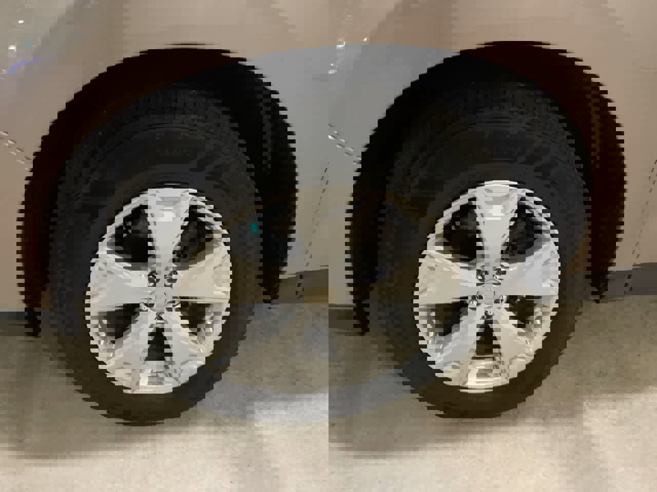 Used 2015 Subaru Forester 2.5i w/ Alloy Wheel Package image 10