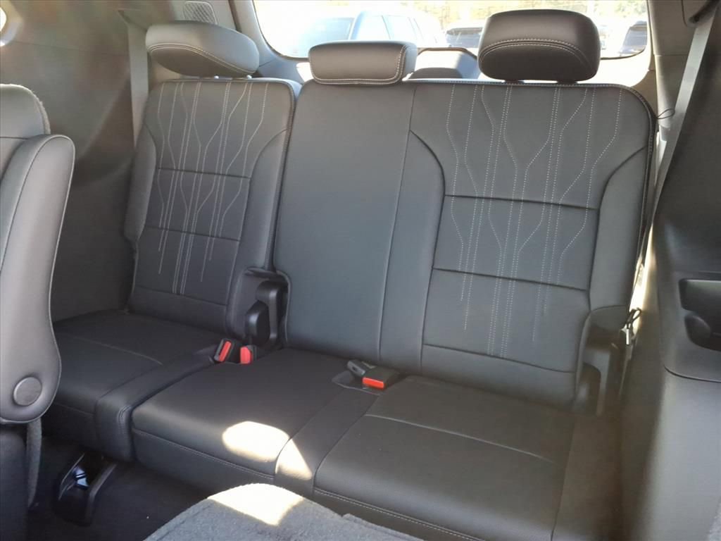 New 2026 Buick Enclave Avenir w/ Super Cruise Package image 14