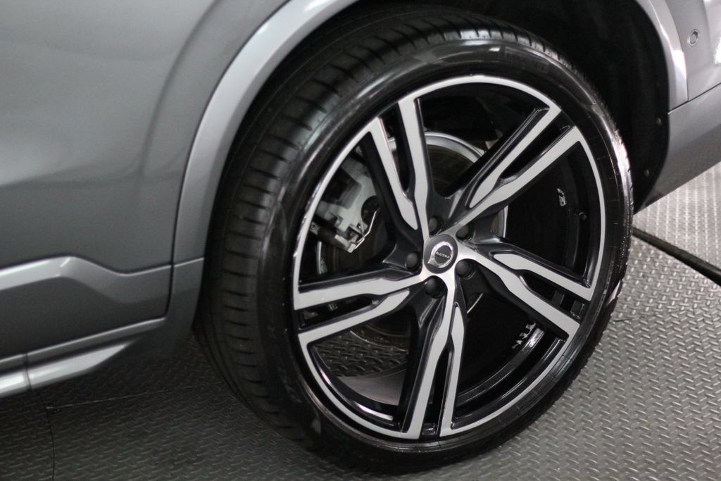 Used 2016 Volvo XC90 T6 R-Design w/ Protection Package Plus AWD/4WD image 63