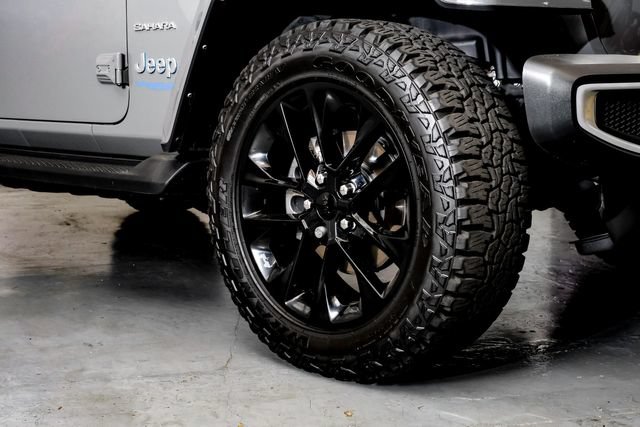 Used 2021 Jeep Wrangler Unlimited Sahara AWD/4WD image 48