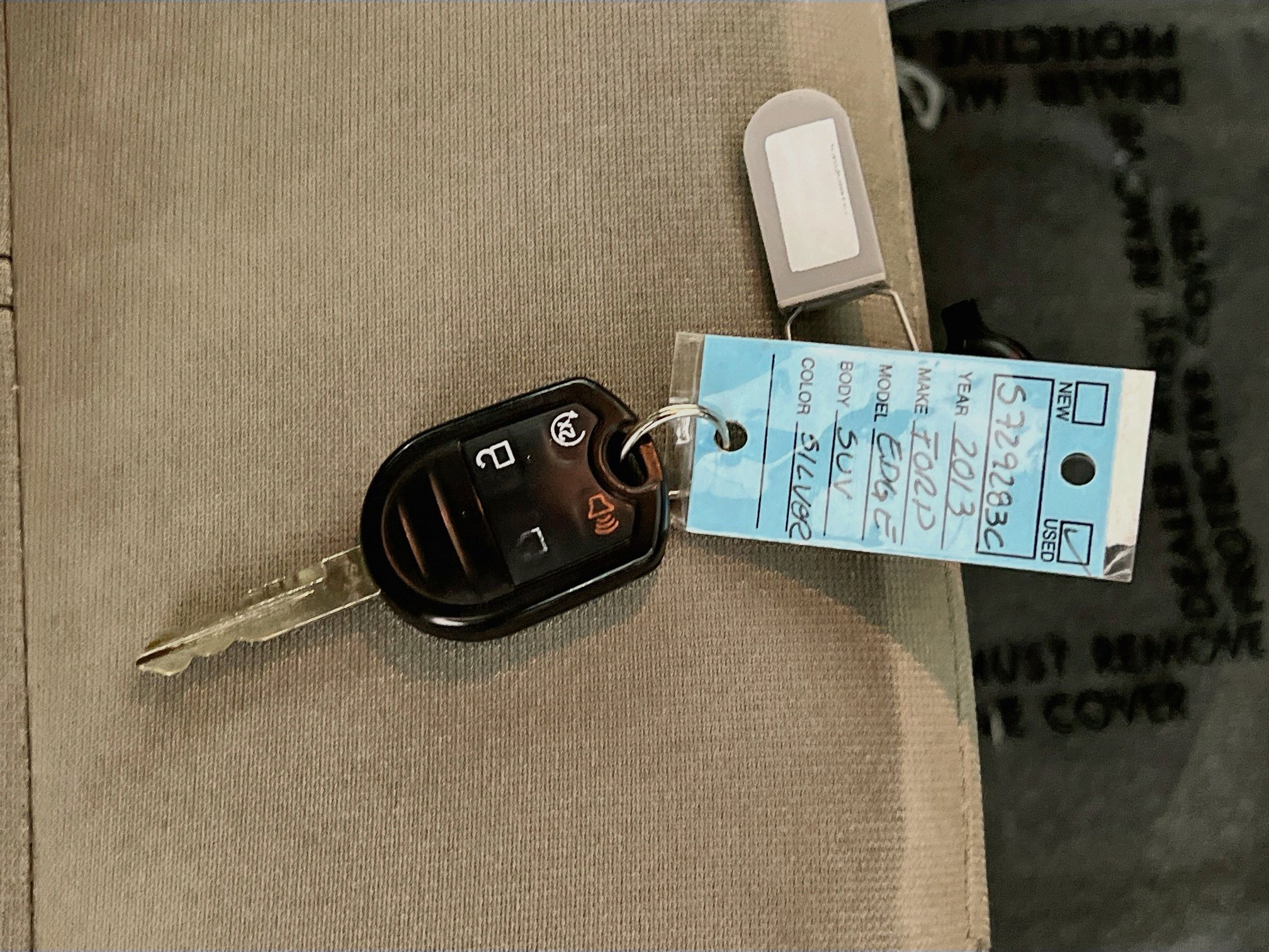 Used 2013 Ford Edge SE FWD image 35