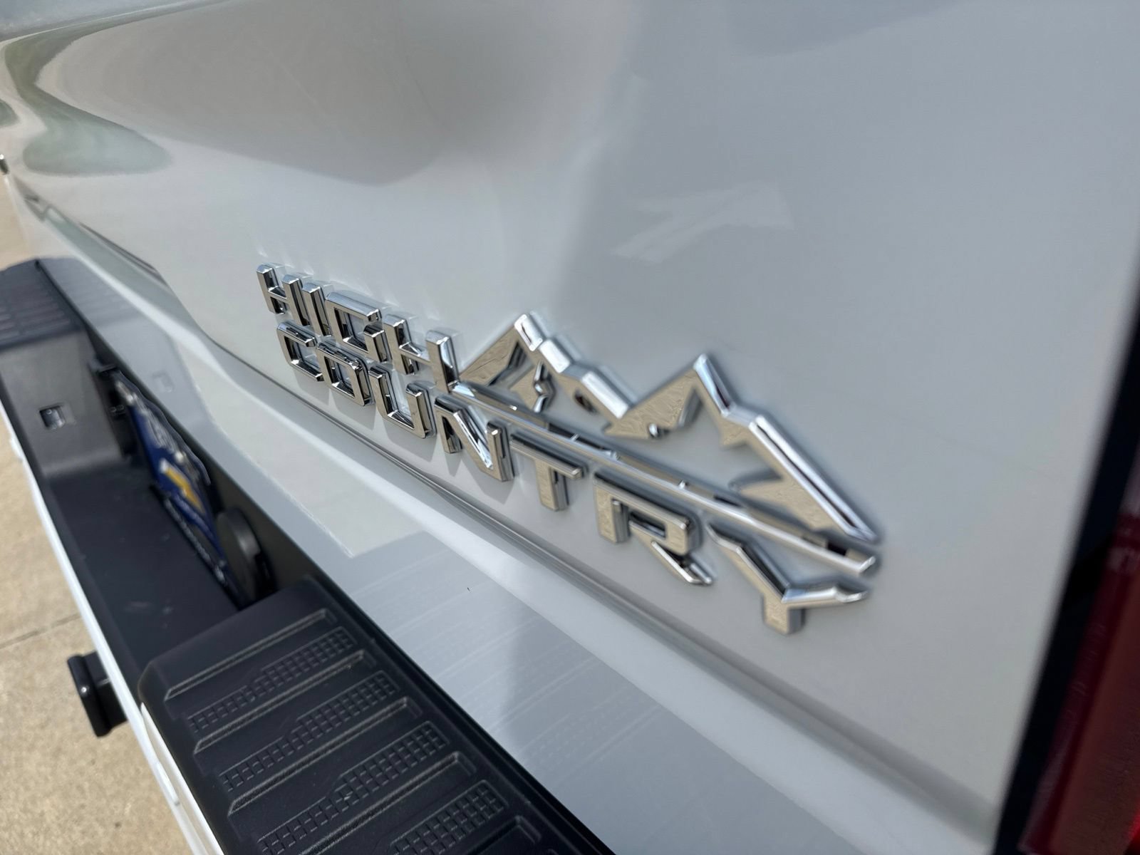 New 2026 Chevrolet Silverado 1500 High Country w/ High Country Premium Package AWD/4WD image 7