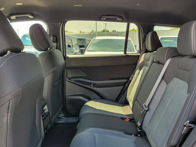 New 2026 Jeep Cherokee Laredo AWD/4WD image 11