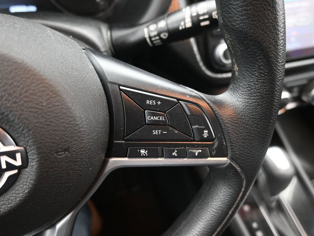 Used 2023 Nissan Kicks SV FWD image 17