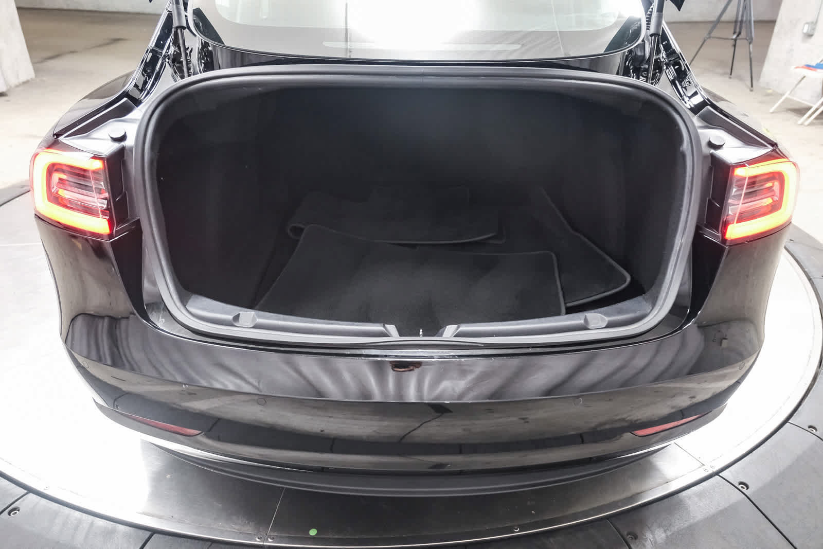 Used 2019 Tesla Model 3 Long Range AWD/4WD image 30