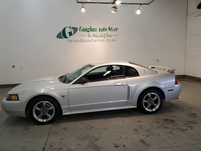 Used 2004 Ford Mustang GT RWD image 2