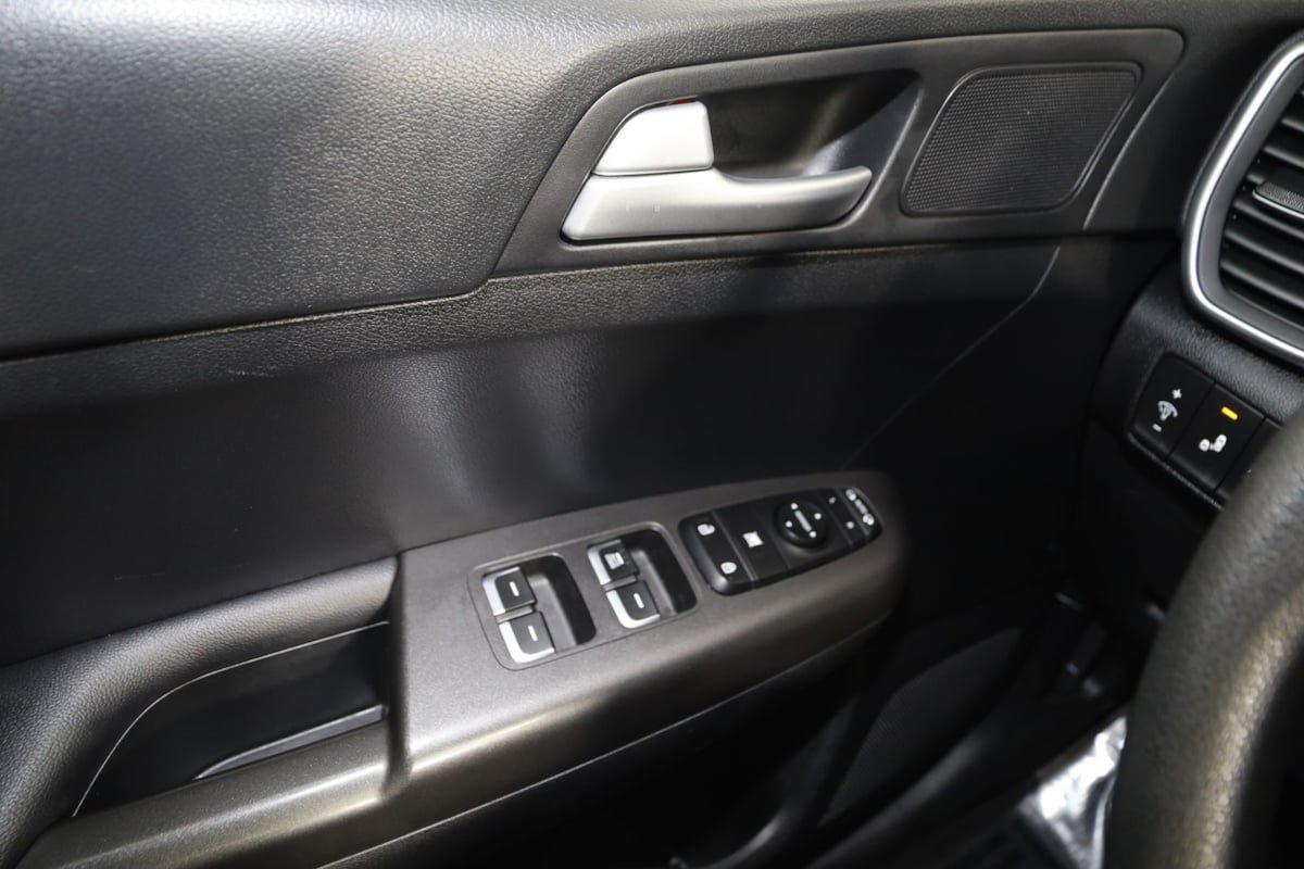 Used 2020 Kia Sportage LX w/ LX Popular Package AWD/4WD image 26
