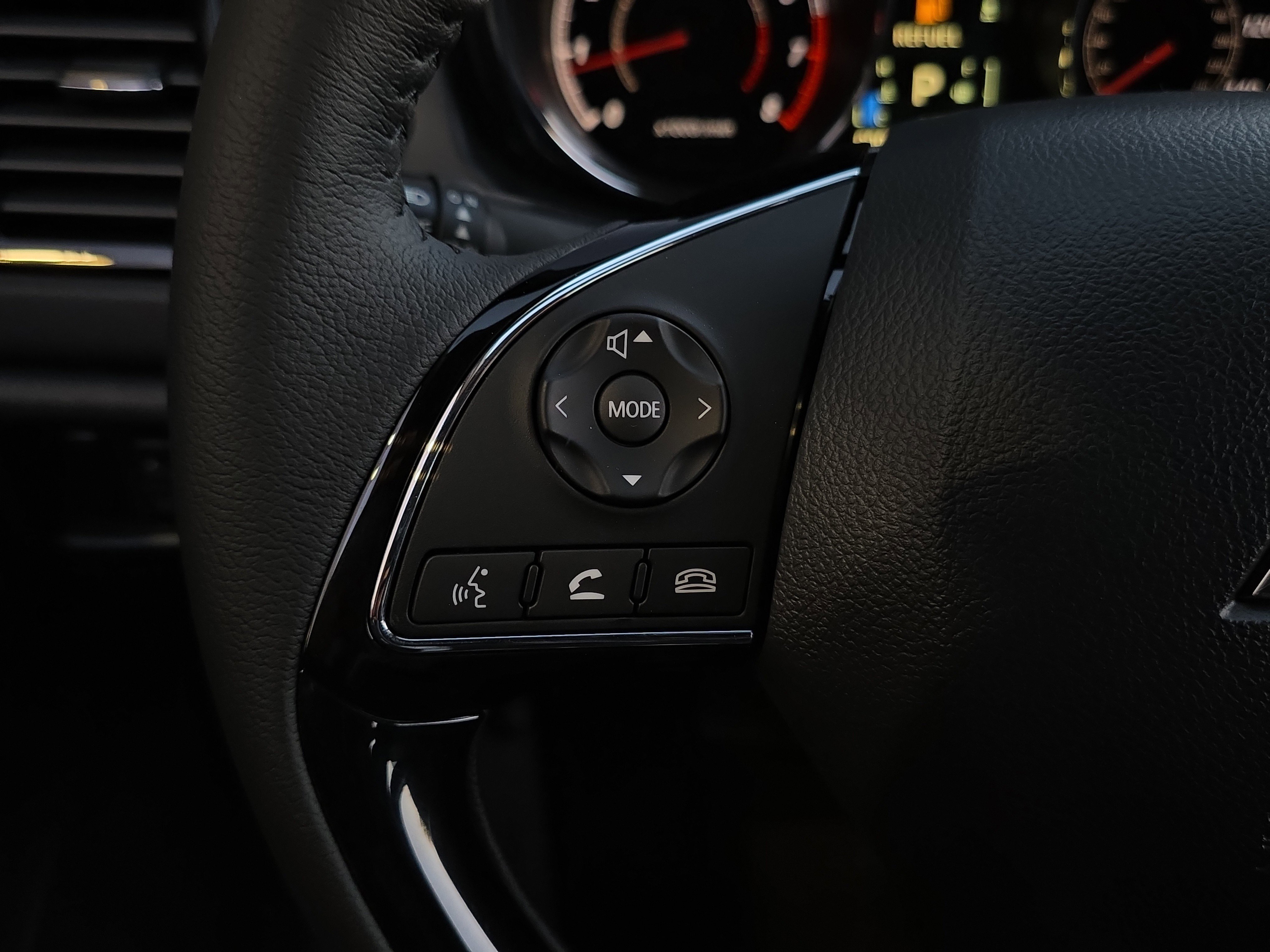 New 2025 Mitsubishi Outlander Sport SE image 14