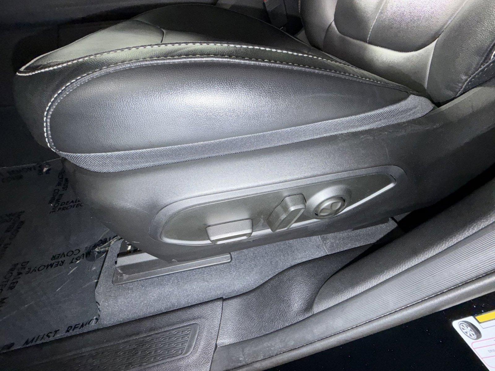 Used 2023 Jeep Grand Cherokee Limited image 14