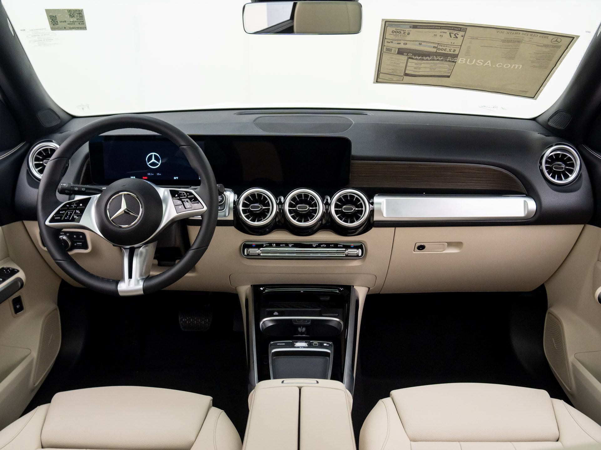 New 2026 Mercedes-Benz GLB 250 4MATIC image 10