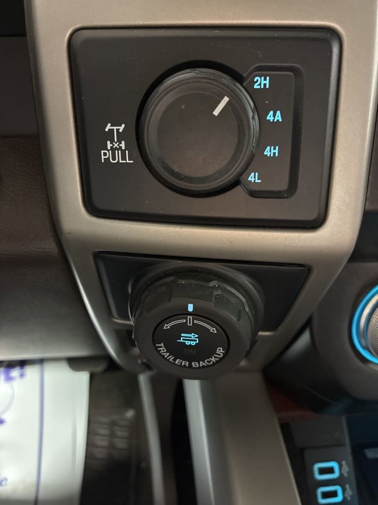 Used 2018 Ford F150 King Ranch w/ Equipment Group 601A Luxury image 21