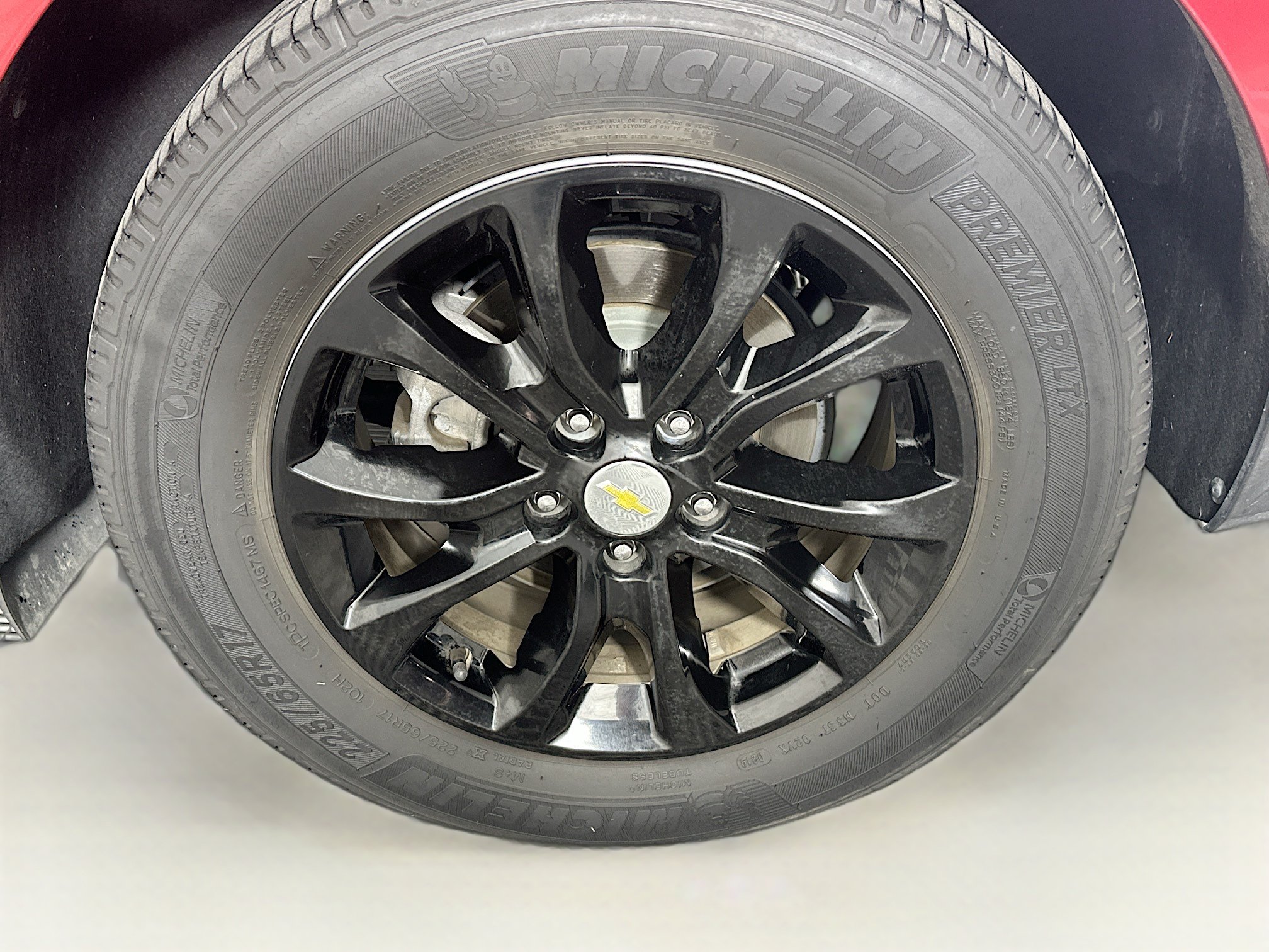 Used 2019 Chevrolet Equinox LT FWD image 11