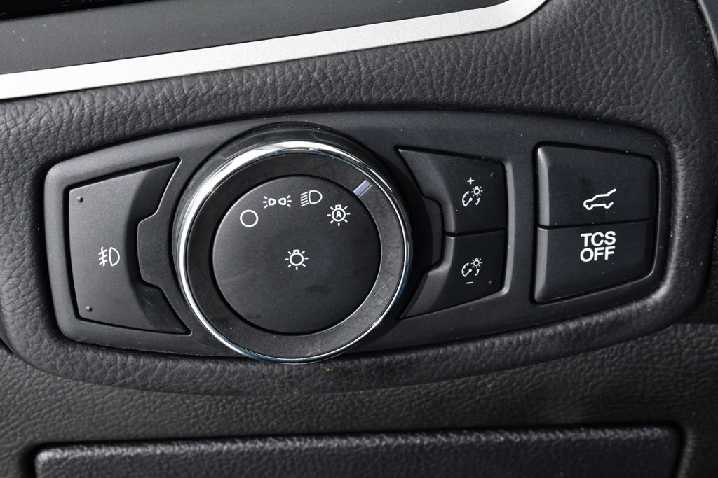 Used 2022 Ford Edge SEL w/ Convenience Package image 31