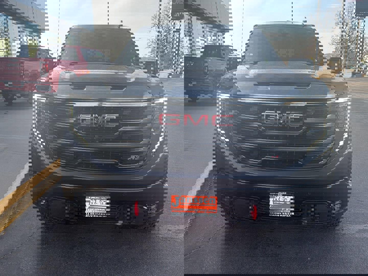 Used 2023 GMC Sierra 1500 AT4 w/ Technology Package image 8