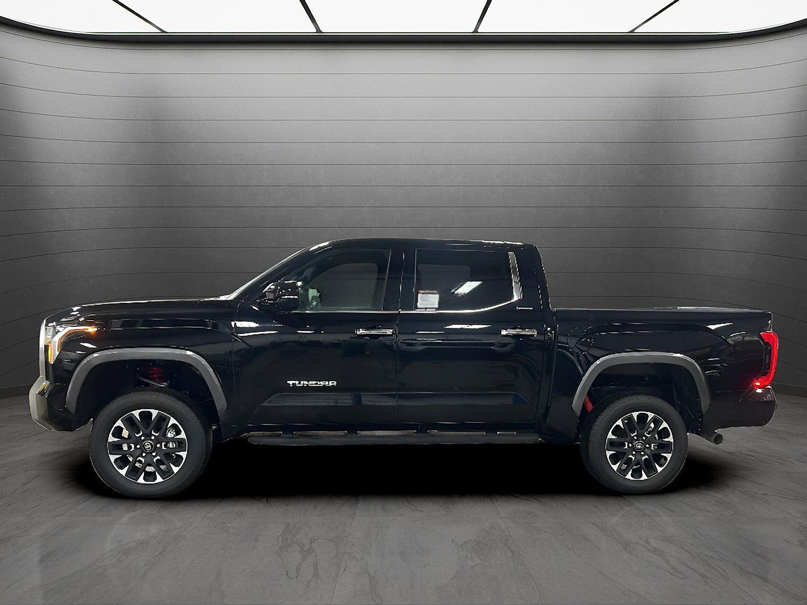 New 2026 Toyota Tundra Limited AWD/4WD image 24