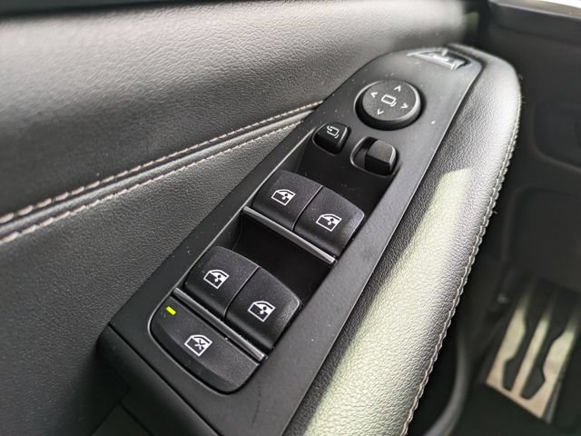 Used 2024 BMW X5 sDrive40i w/ M Sport Package RWD image 23