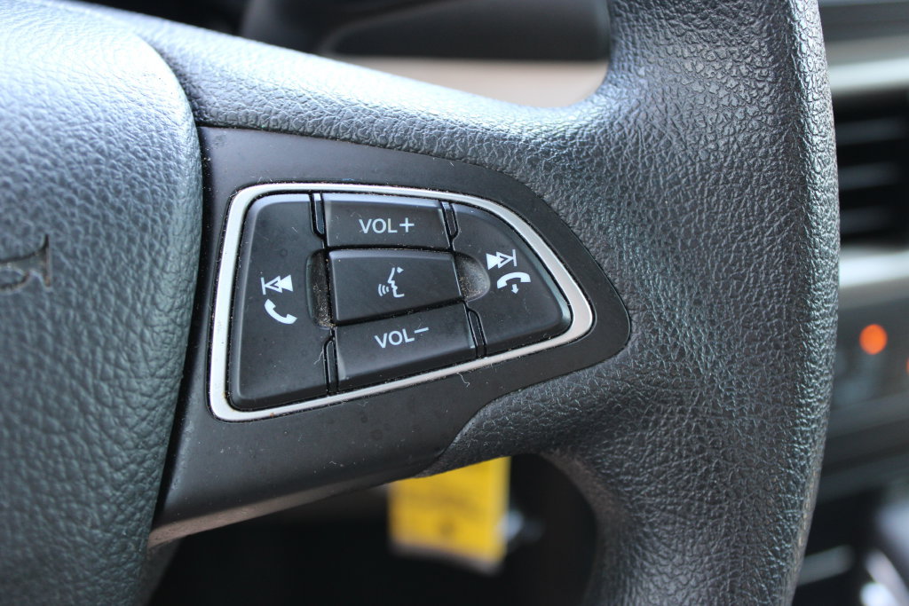 Used 2020 Ford EcoSport S FWD image 32