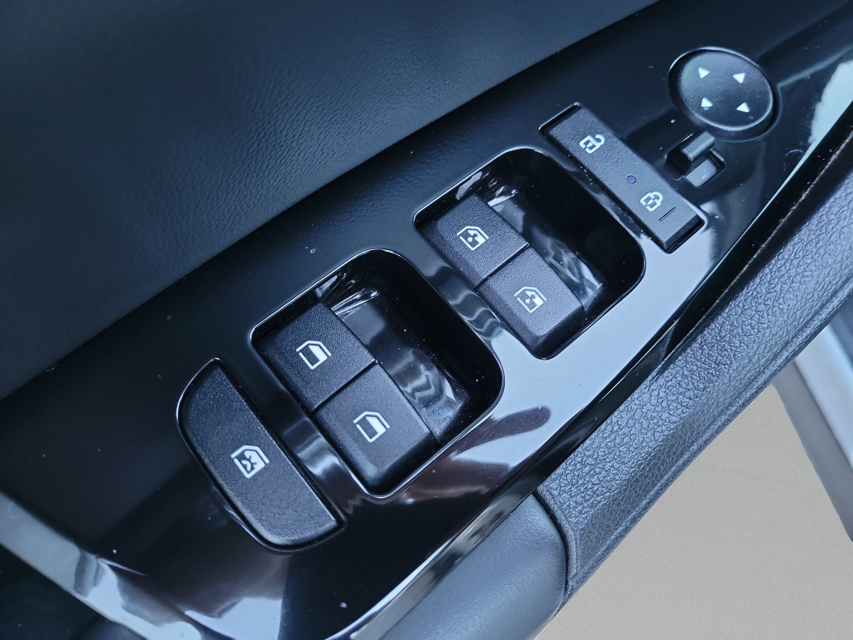 Certified 2023 Kia Sportage X-Line AWD/4WD image 14