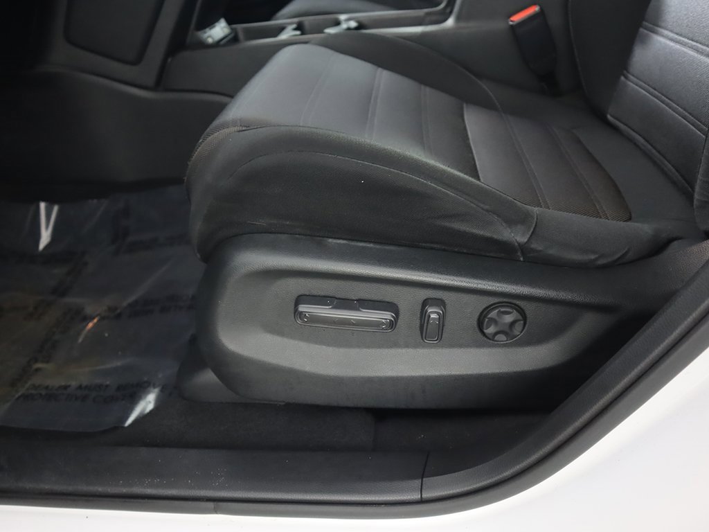 Used 2020 Honda CR-V EX image 32