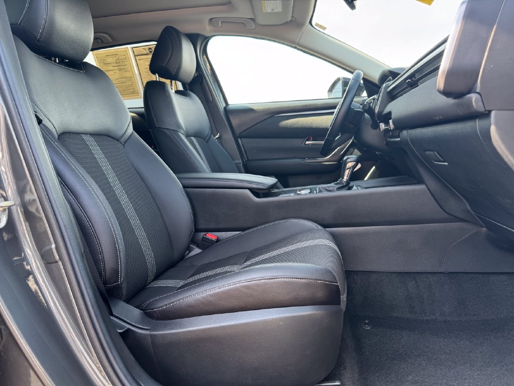 Used 2025 MAZDA CX-50 AWD 2.5 S w/ Premium Package image 10