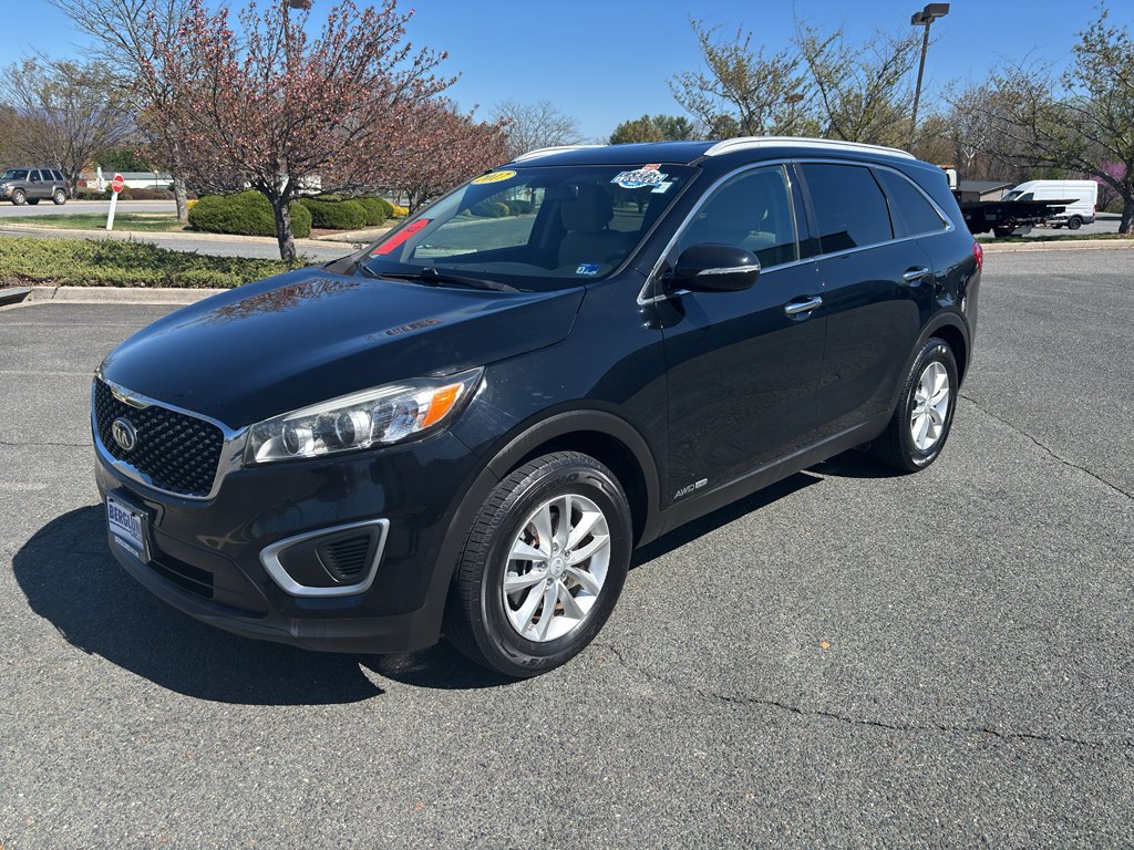 Used 2017 Kia Sorento LX